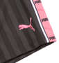 PUMA トレーニングハーフパンツ チャコール×ピンク: 左裾刺繍
