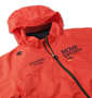 DESCENTE コズミックサーモジャケット ブラッドレッド: 収納フード