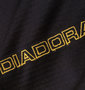 DIADORA ハーフジップ半袖プラクティスシャツ ブラック: 右胸刺繍