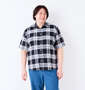 H by FIGER メッシュチェックレギュラー半袖シャツ ブラック: 身長：182cm/バスト：123cm/着用サイズ：3L