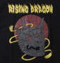 新日本プロレス 鷹木信悟「RISING DRAGON」半袖Tシャツ ブラック: フロントプリント