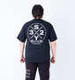 SY32 by SWEET YEARS サークルロゴバックプリント半袖Tシャツ ブラック: 身長：182cm/バスト：123cm/着用サイズ：3L