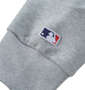 Fanatics MLBスタンダードロゴプルパーカー グレー(ロサンゼルス・ドジャース): ワッペン(袖)