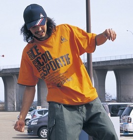 LE COQ SPORTIF Tシャツ(半袖) オレンジ