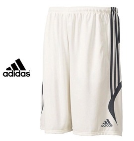 adidas メッシュハーフパンツ オフホワイト