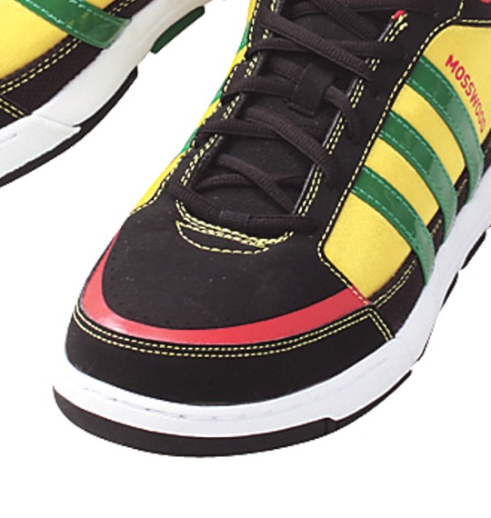 adidas スニーカー ブラック×イエロー