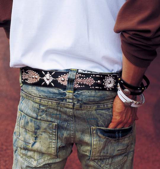  パイソン スタッズベルト ブラック