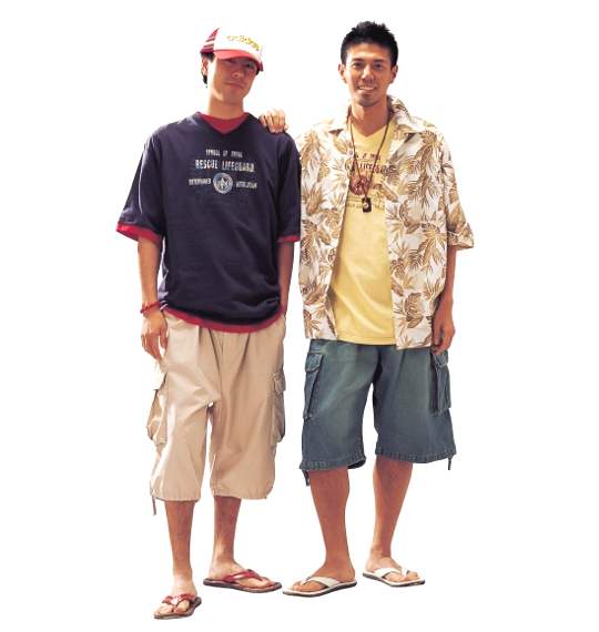 OSHKOSH カーゴハーフパンツ サンドベージュ