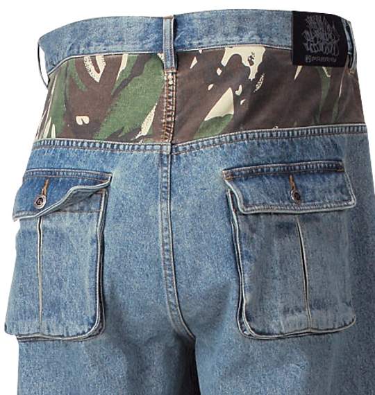 FREAKY デニムカーゴパンツ ブリーチ