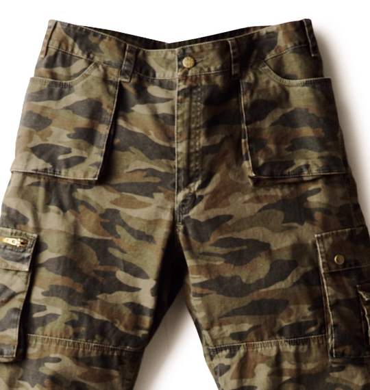 OSHKOSH カーゴパンツ カーキ(迷彩柄)