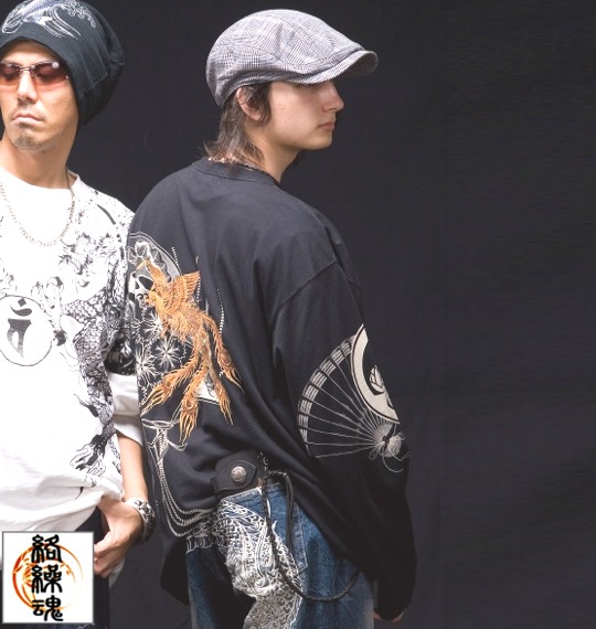 絡繰魂 和柄Tシャツ ブラック
