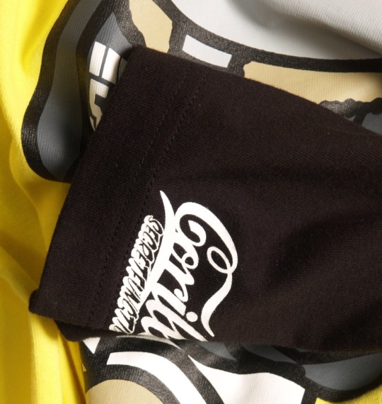 Gorilla Tシャツ イエロー×ブラック