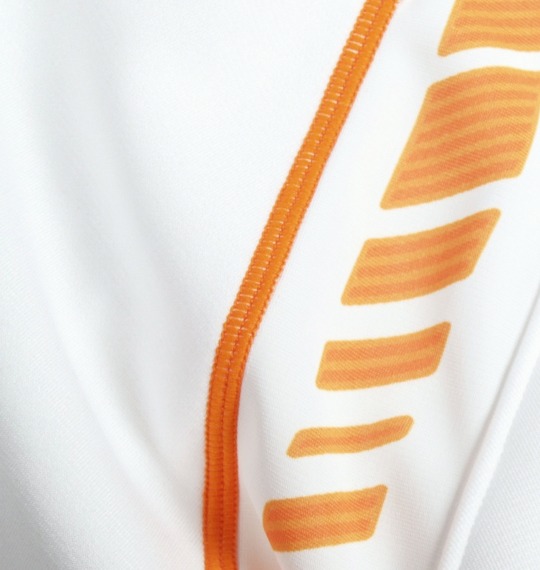 DESCENTE トレーニングジャケット ホワイト