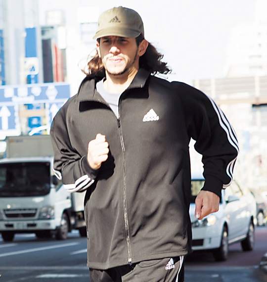 adidas ウォームアップジャケット ブラック