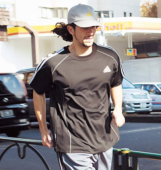 adidas Tシャツ(半袖) ブラック