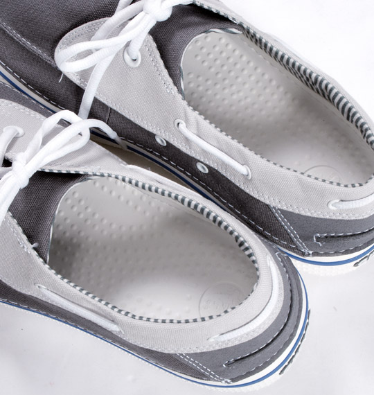 crocs デッキシューズ フーバーボート チャコール×ホワイト