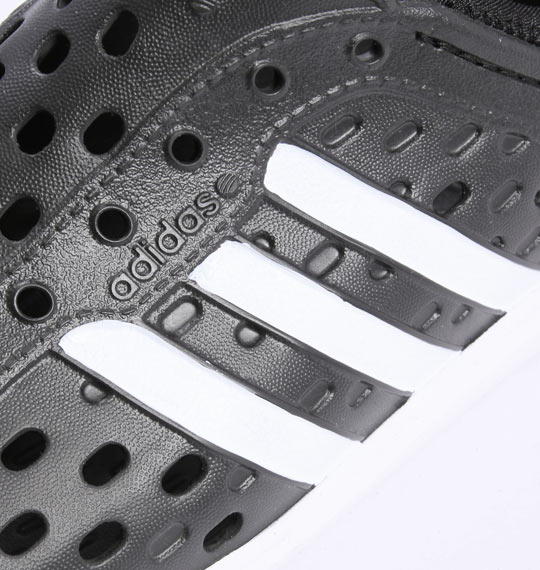 adidas サンダル ブラック