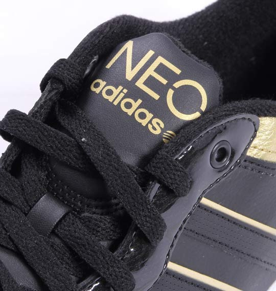 adidas スニーカー ブラック