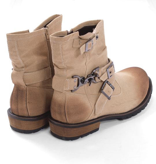 in the attic バックルエンジニアブーツ ベージュ