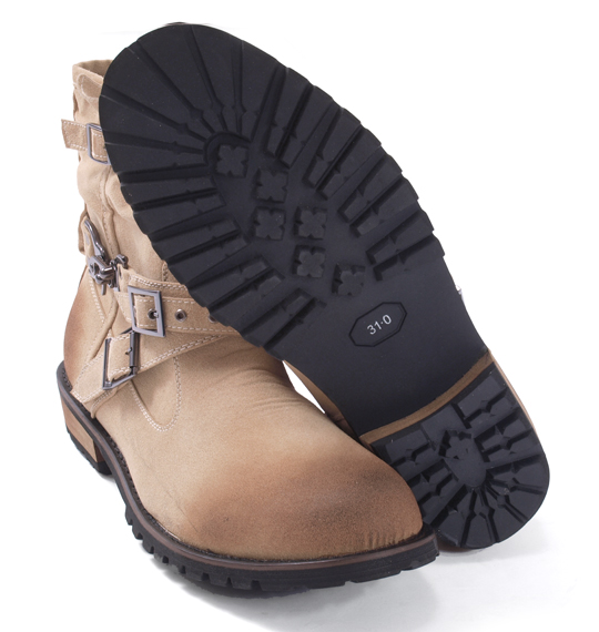 in the attic バックルエンジニアブーツ ベージュ