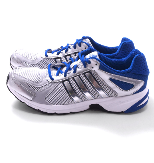 adidas スニーカー ホワイト