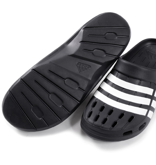 adidas サンダル(Duramo Clog) ブラック