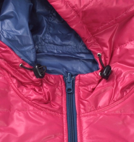 OUTDOOR PRODUCTS リバーシブル中綿ベスト レッド×ブルー