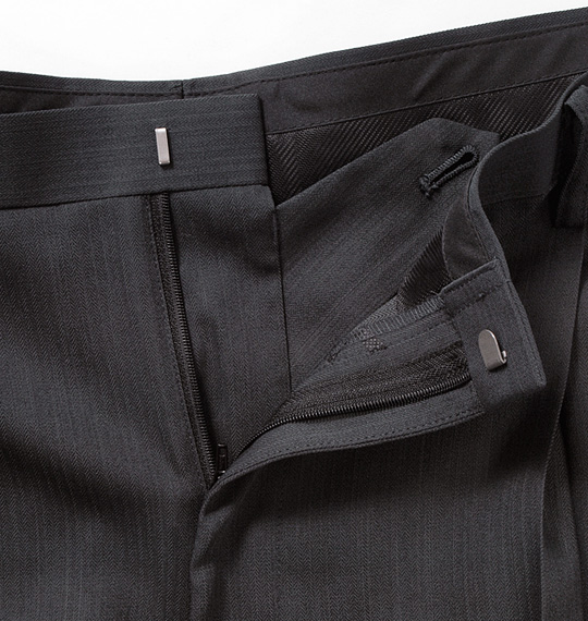 風通るスラックス ウエストストレッチツータックパンツ ダークグレー