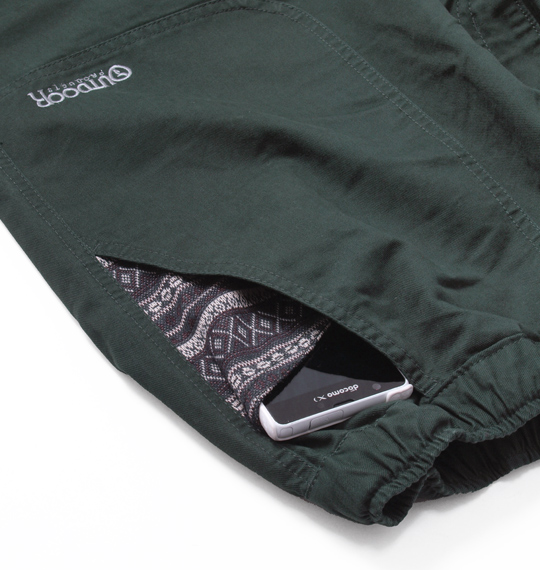 OUTDOOR PRODUCTS ツイルクライミングパンツ グリーン