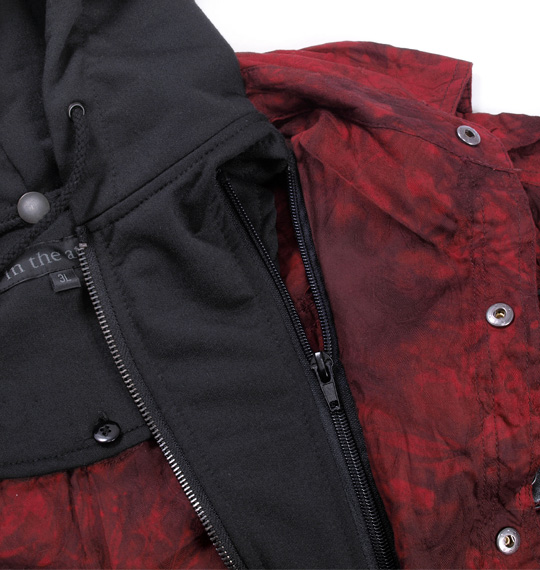 in the attic タイダイ染めフード付半袖シャツ ボルドー