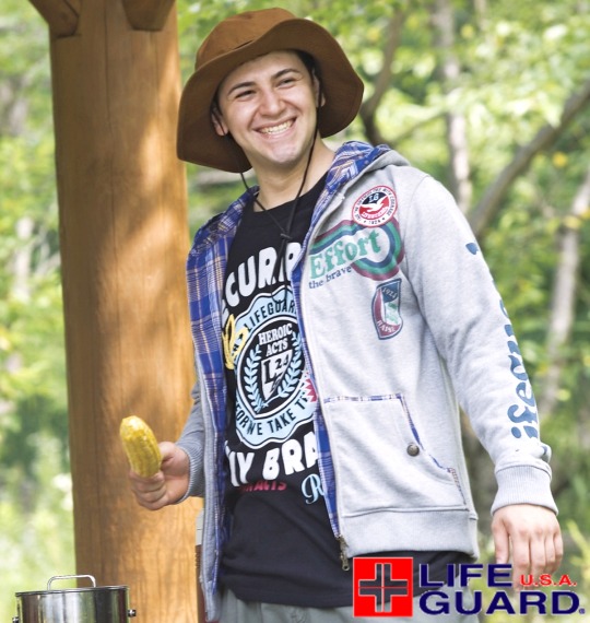 LIFE GUARD フルジップパーカー モクグレー