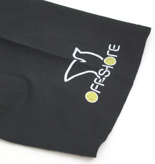OFF SHORE Tシャツ(半袖) ブラック