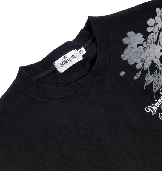 絡繰魂 抜刀娘桜Tシャツ(長袖) ブラック
