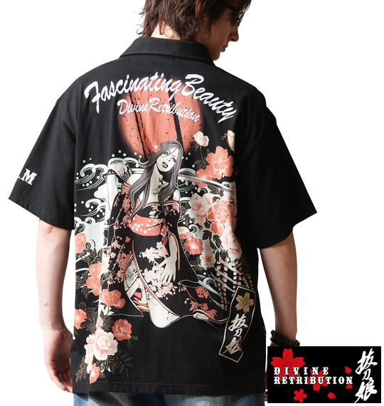 絡繰魂抜刀娘 荒波に牡丹ポロシャツ(半袖) ブラック