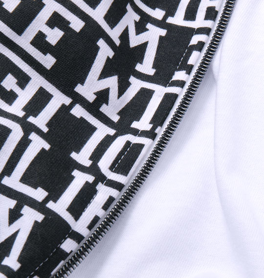 WILD LIFE 総柄パーカーベスト+長袖VTシャツ ホワイト×ブラック