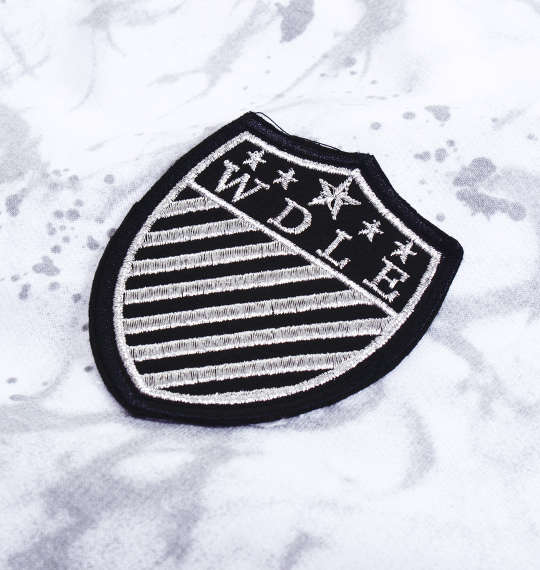 WILD LIFE 総柄フルジップパーカー+半袖Tシャツ ホワイト×ブラック