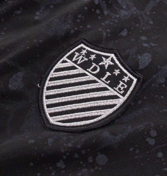 WILD LIFE 総柄フルジップパーカー+半袖Tシャツ ブラック×ホワイト