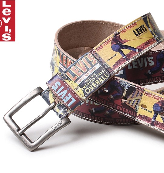 Levi's プリント柄ベルト イエロー系