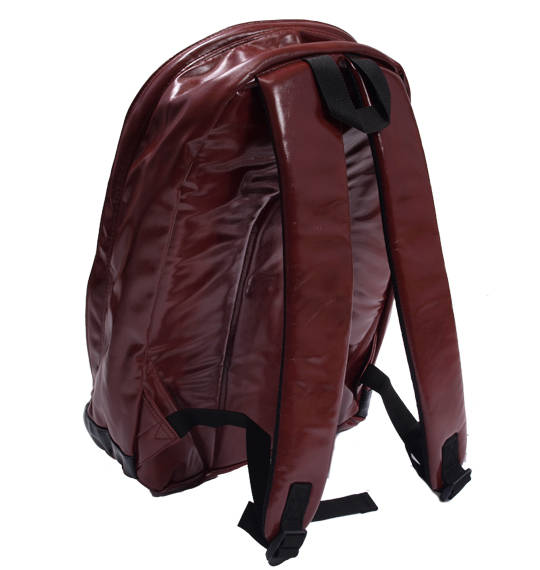 OUTDOOR PRODUCTS ネオシャイニングPUデイパック ワイン