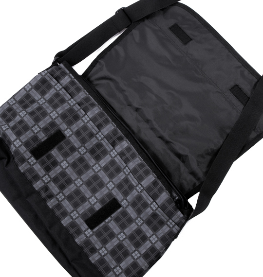 OUTDOOR PRODUCTS メッセンジャーバッグ2 ブラック