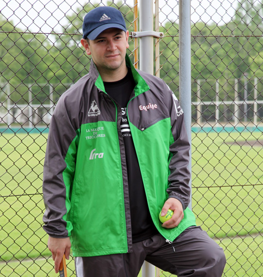 adidas ヘリンボーンキャップ ネイビー