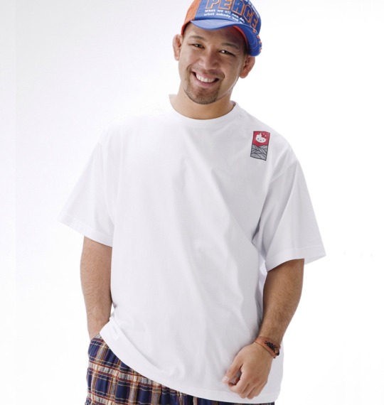 はろうきてぃ おにがしま 和柄Tシャツ半袖 ホワイト