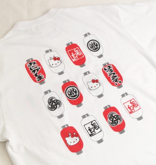 はろうきてぃ おにがしま 和柄Tシャツ（半袖） ホワイト