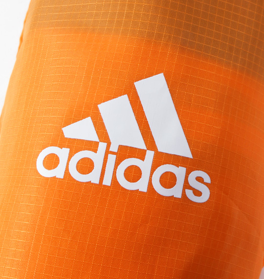adidas ポケッタブルダッフルバッグ オレンジ