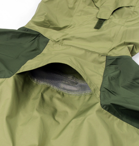 Marmot ウインドライトジャケット グリーン