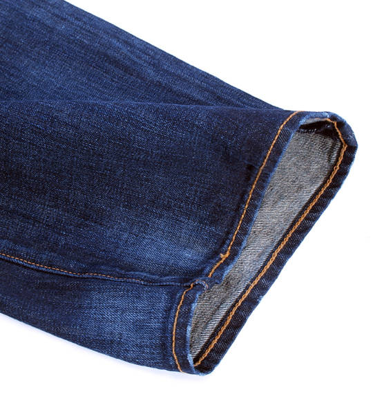 Levi's デニムパンツ(501) オーセンティック