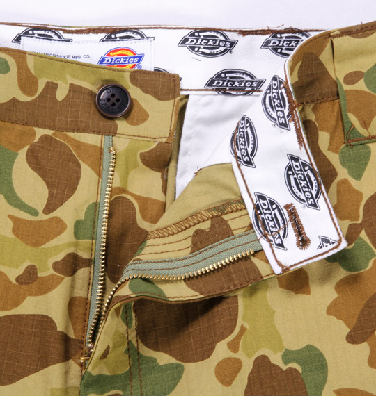 DICKIES ハンターカモクロップドパンツ グリーン×ベージュ