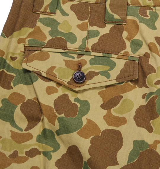 DICKIES ハンターカモクロップドパンツ グリーン×ベージュ