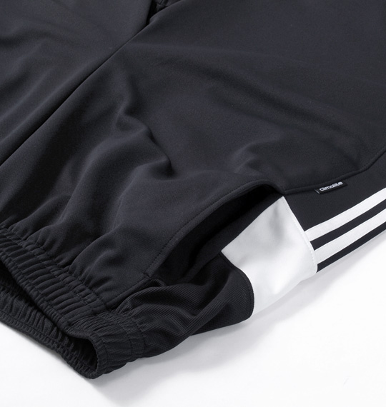 adidas ハーフパンツ ブラック