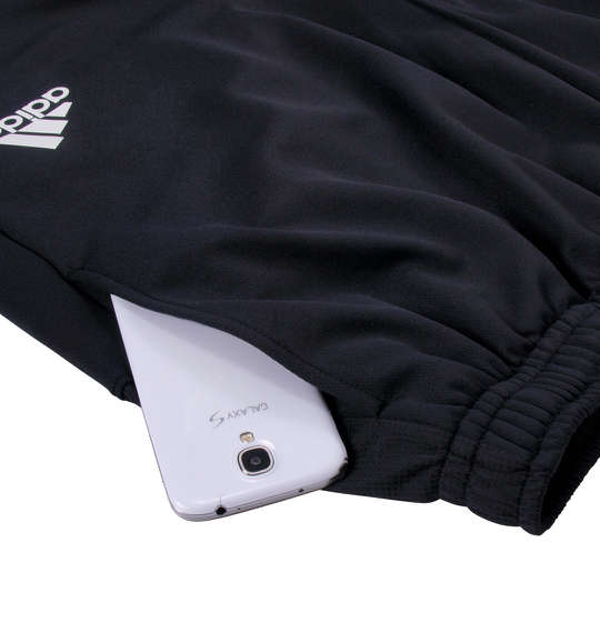 adidas ハーフパンツ ブラック